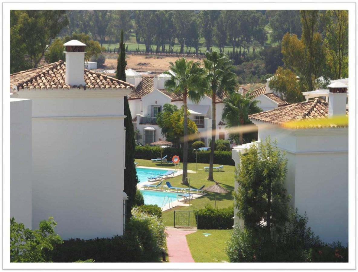 Marbella Holiday & Golf Garden Apartment Екстер'єр фото