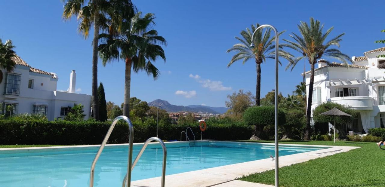Marbella Holiday & Golf Garden Apartment Екстер'єр фото